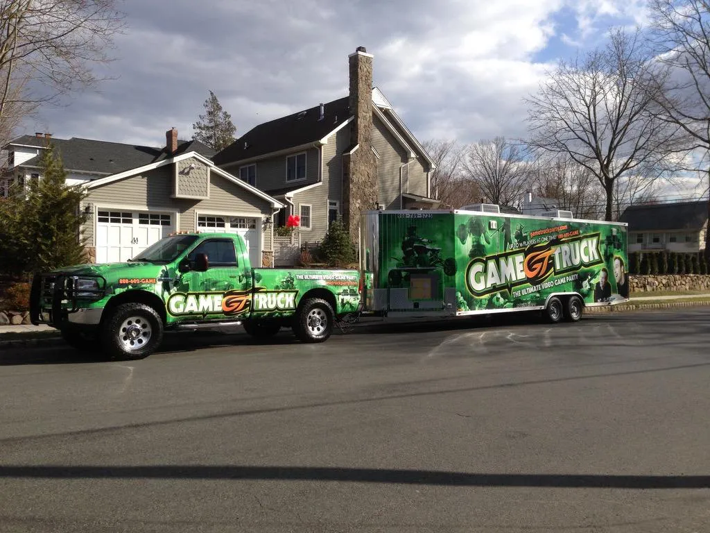 video game bus